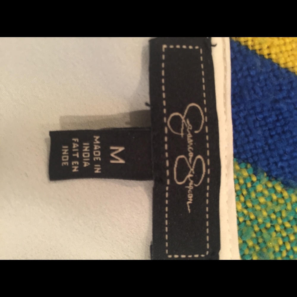 Jessica Simpson Top. - Picture 3 of 3